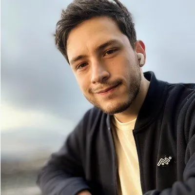 Andrés Santiago Martínez Hernández